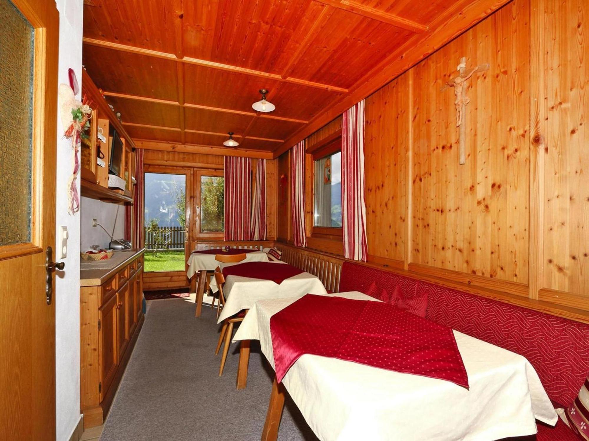 Apartment In Hippach Im Zillertal In The Mountains Muhlen  Eksteriør billede